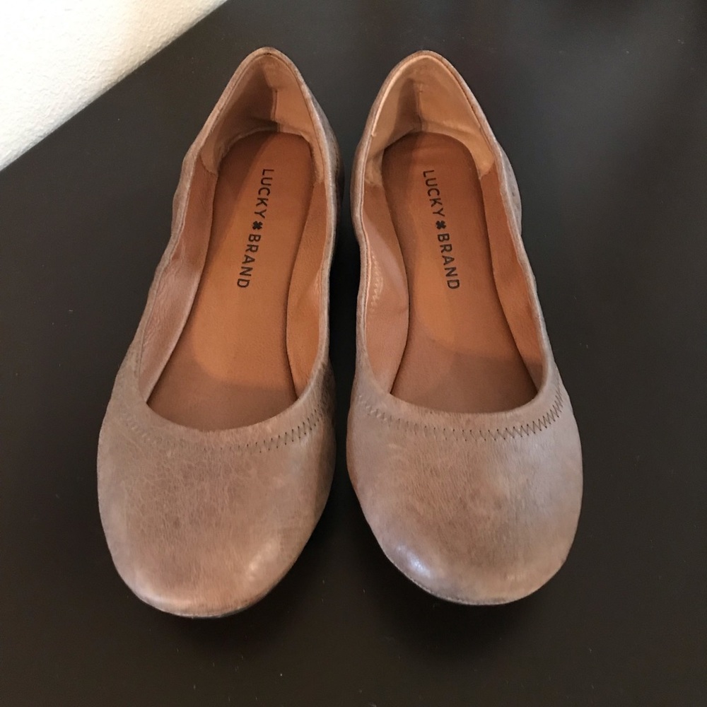 Lucky Brand ballet flat light brown